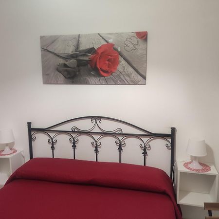 Bed and Breakfast Il Rifugio Sul Porto Monopoli Exterior foto